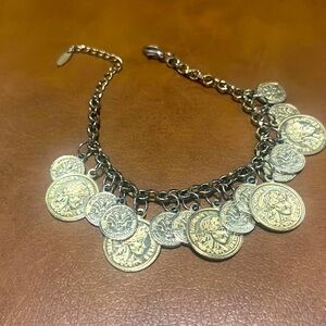 Cosmetic gold coin bracelet
